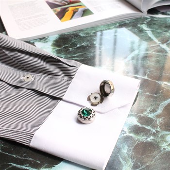 Geçmeli Kol Düğmesi 