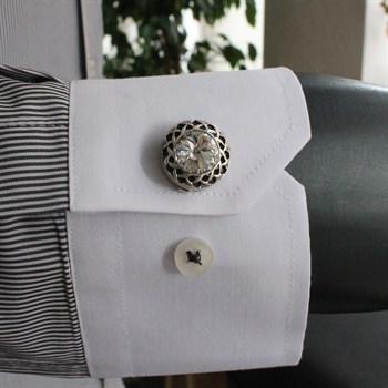 Geçmeli Kol Düğmesi 