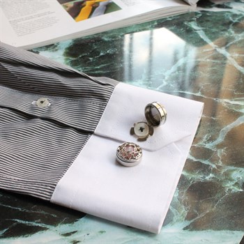 Geçmeli Kol Düğmesi 