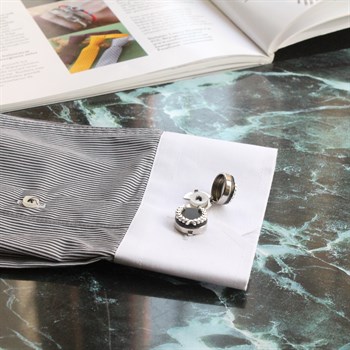 Geçmeli Kol Düğmesi 