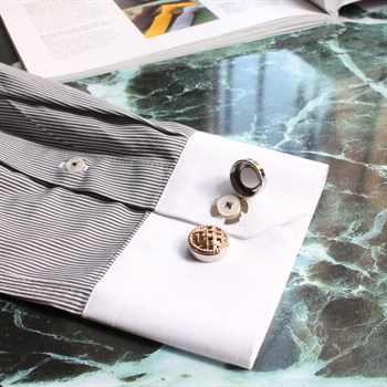 Geçmeli Kol Düğmesi 