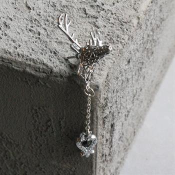 Geyik Figürlü Yaka Broşu