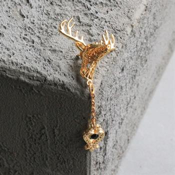 Geyik Figürlü Yaka Broşu