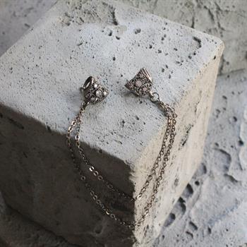 Gömlek Yaka İğnesi