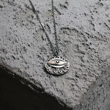 Göz Desenli Gümüş Kolye