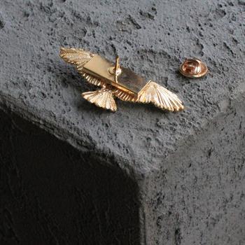 Kartal Figürlü Yaka Broşu