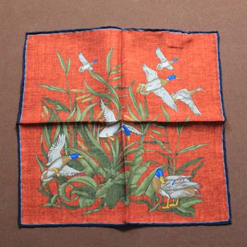 Kaz Desenli İpek Cep Mendili 