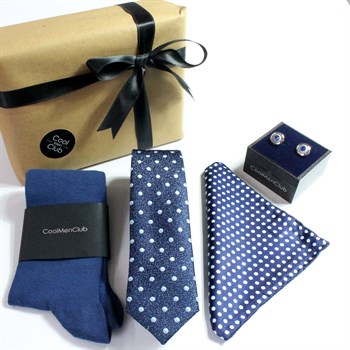 Kravat Cep Mendili Çorap Hediye Seti