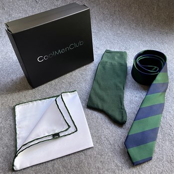 Kravat Cep Mendili Çorap Hediye Seti