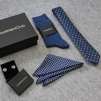 Kravat Cep Mendili Çorap Hediye Seti