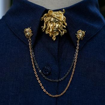 Medusa Figürlü Gömlek Yaka Düğmesi