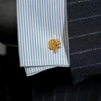 Medusa Figürlü Kol Düğmesi 