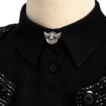 Melek Figürlü Gömlek Yaka Düğmesi