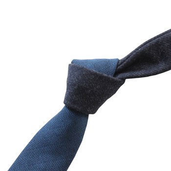 Yün Kravat