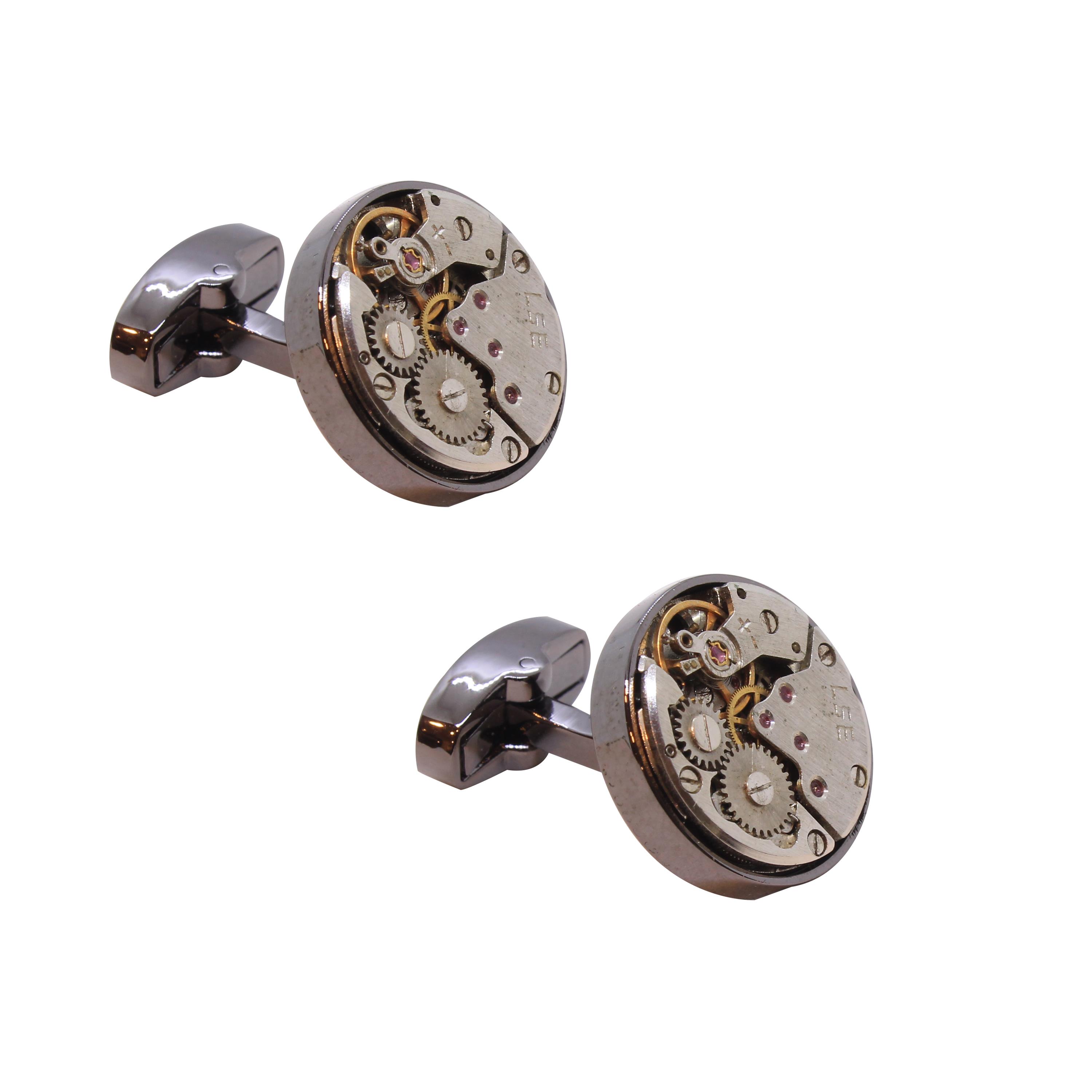 Saat Mekanizmalı Kol Düğmesi 