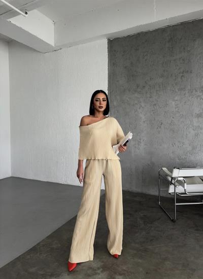 KAYIK YAKA PAMELA TAKIM