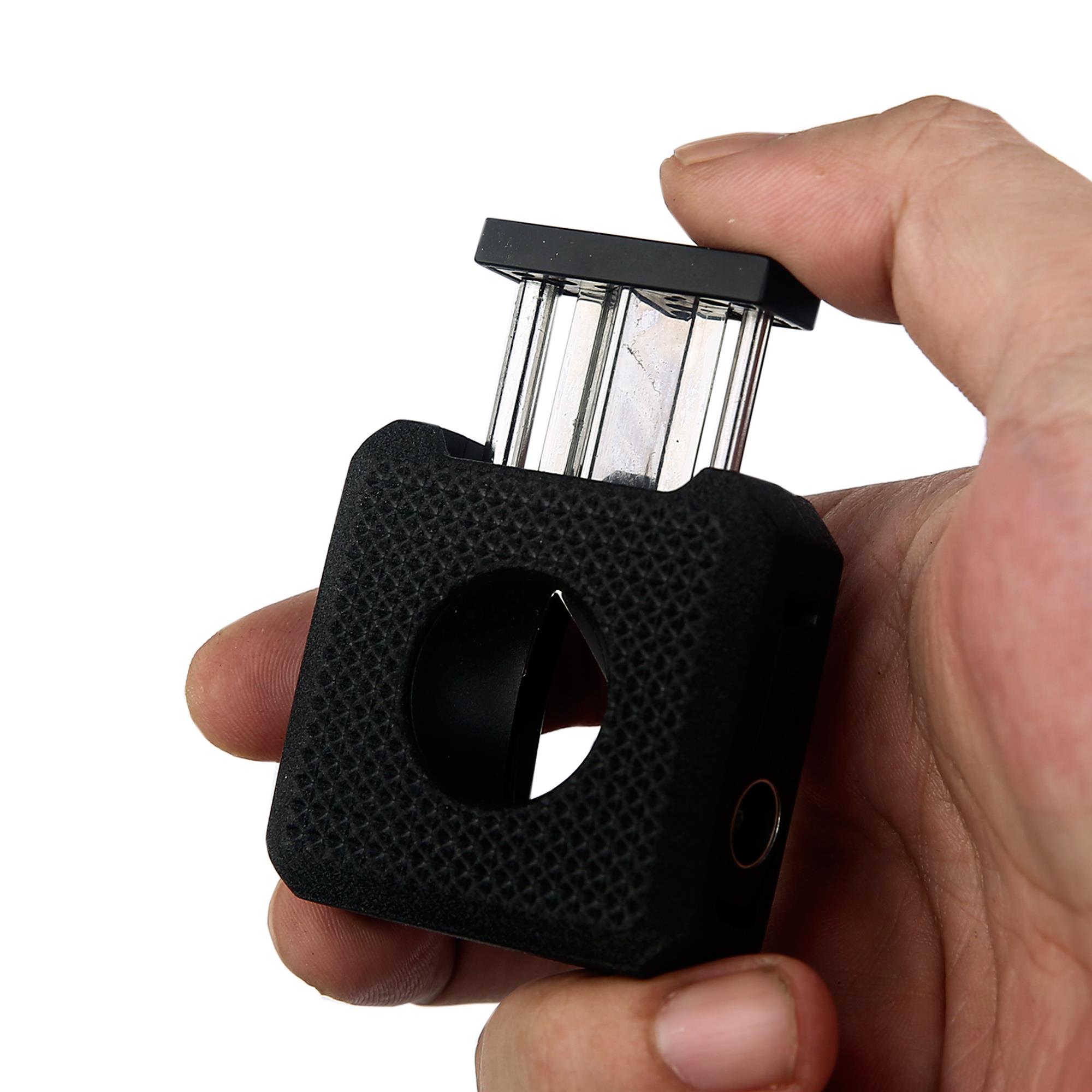 Quantoro QC-16 Delicili ve İğneli V-Kesim Puro Kesici/Black Crackle