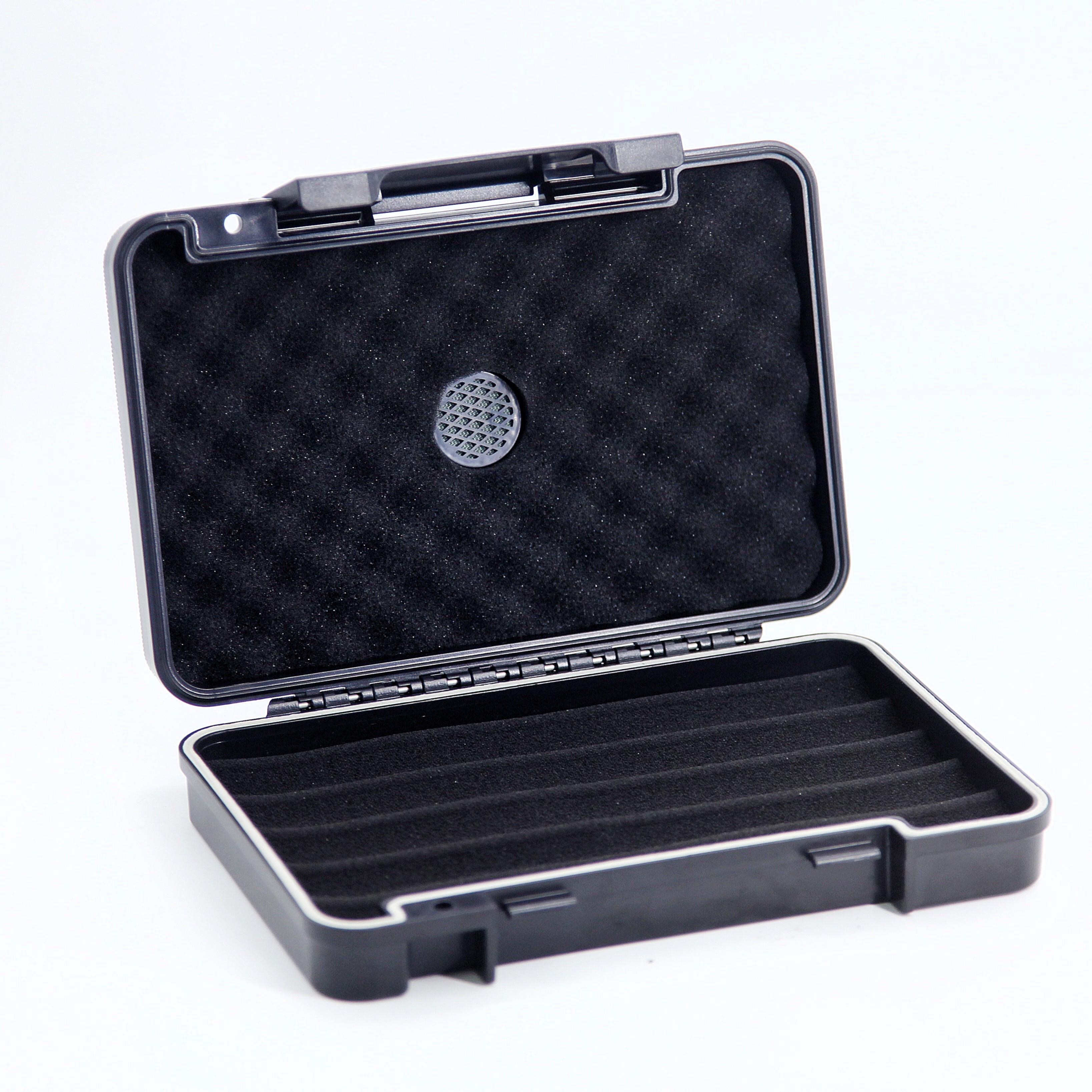 QPH-19 Mini Plastik Seyahat Humidor 