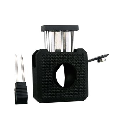 Quantoro QC-16 Delicili ve İğneli V-Kesim Puro Kesici/Gunmetal