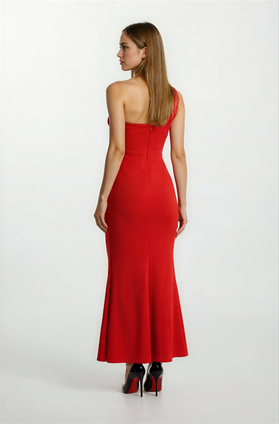 Ampilioi Tek Omuz Askılı Halka Detaylı Uzun Abiye Elbise KIRMIZI