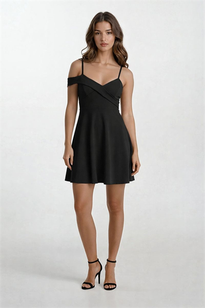 Bambina İnce Askılı Kloş Kısa Abiye Elbise SİYAH