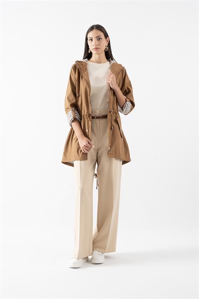 Clemente Kapüşonlu Ayarlanabilir Beli Büzgülü Katlamalı Kol Mont TABA