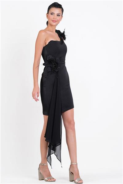 Climene Önü Piliseli Tek Omuz Çiçek Aksesuarlı Kısa Abiye Elbise SİYAH