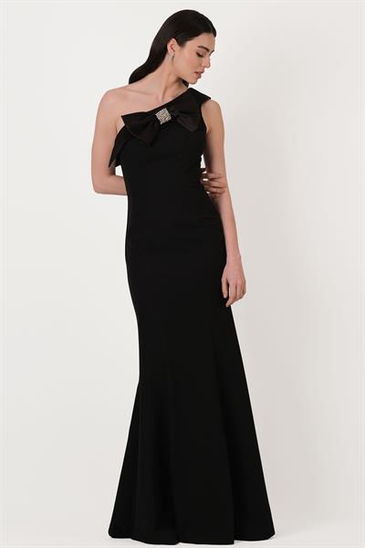 Cruciano Fiyonklu Straplez Yaka Uzun Abiye Elbise SİYAH