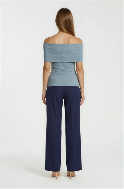 Decenzio Kayık Yaka Omuz Açık Bluz YEŞİL