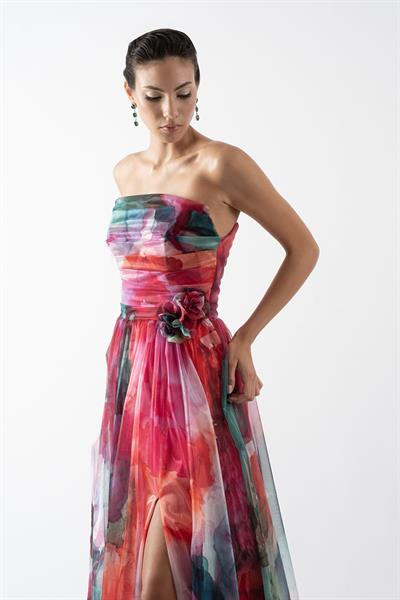 Delisio Straplez Yaka Kloş Bel Gül Detaylı Uzun Abiye Elbise FUŞYA