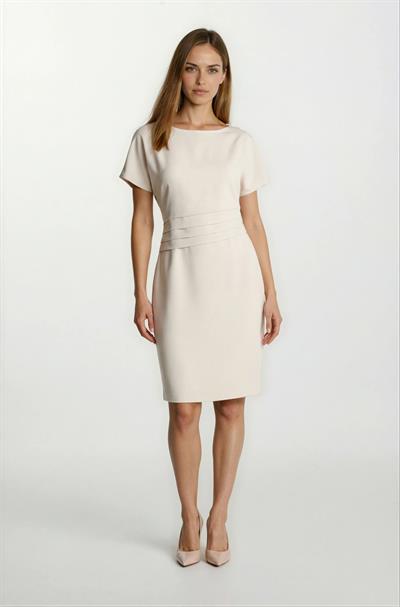 Dianora Yuvarlak Yaka Beli Nervüllü Kısa Kol Elbse BEJ