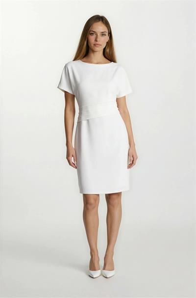 Dianora Yuvarlak Yaka Beli Nervüllü Kısa Kol Elbse EKRU