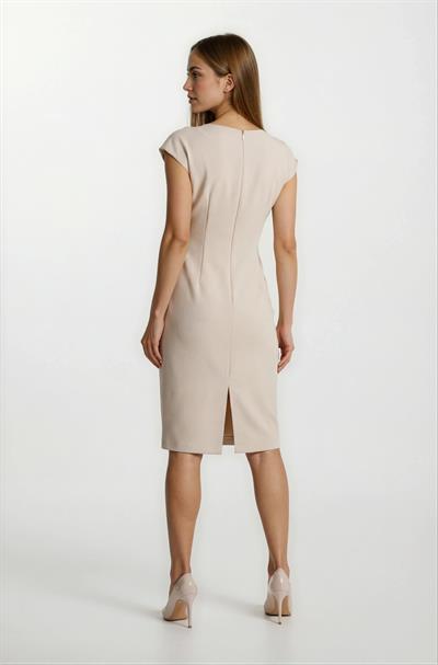 Dianora Yuvarlak Yaka Beli Nervüllü Kısa Kol Elbse BEJ