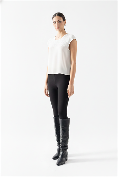 Diodora Yuvarlak Yaka Kolsuz Triko KEMİK