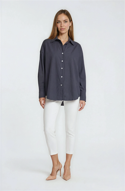 Donatillaı Arka Körüklü Klasik Yaka Salaş Gömlek SİYAH