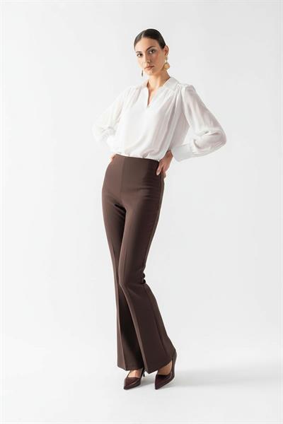 Drusiano Erkek V Yaka Kollar Şifon Fiyonk Aksesuar Detaylı Gömlek EKRU