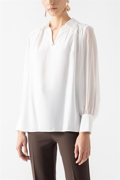 Drusiano Erkek V Yaka Kollar Şifon Fiyonk Aksesuar Detaylı Gömlek EKRU