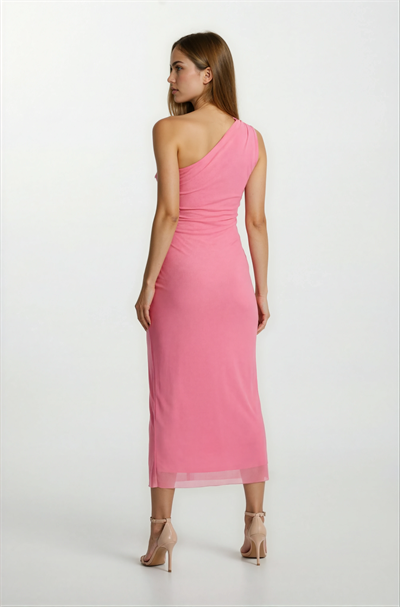 Falchetto Tek Omuz Yanı Büzgülü Midi Abiye Elbise PEMBE
