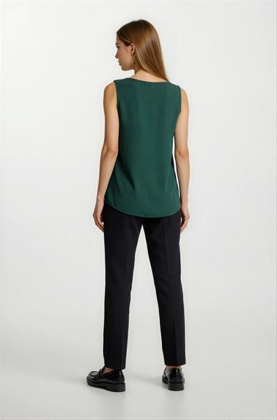 Genuina Pileli Dar Paça Pantolon SİYAH