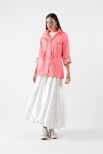 Goudot Kapüşonlu Mevsimlik Parka – Beli Büzgülü, Çıtçıt Detaylı PEMBE