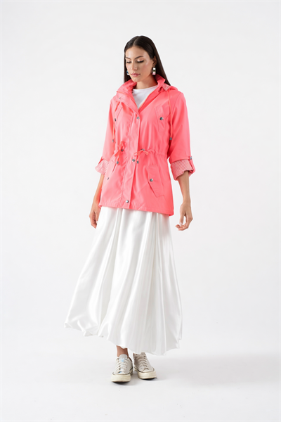 Goudot Kapüşonlu Mevsimlik Parka – Beli Büzgülü, Çıtçıt Detaylı PEMBE