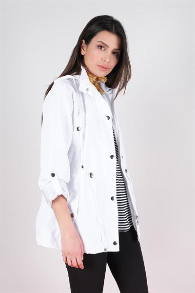 Goudot Kapüşonlu Mevsimlik Parka – Beli Büzgülü, Çıtçıt Detaylı BEYAZ