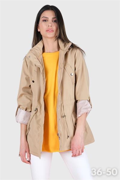 Goudot Kapüşonlu Mevsimlik Parka – Beli Büzgülü, Çıtçıt Detaylı CAMEL