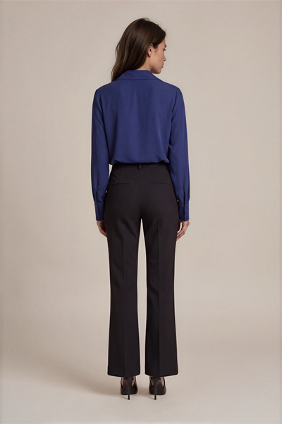 Klasik Yaka Uzun Kol Gizli Patlı Gömlek LACİVERT