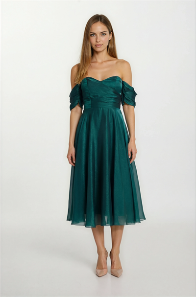 Lisandra Düşük Omuz Uzun Abiye Elbise ZÜMRÜT