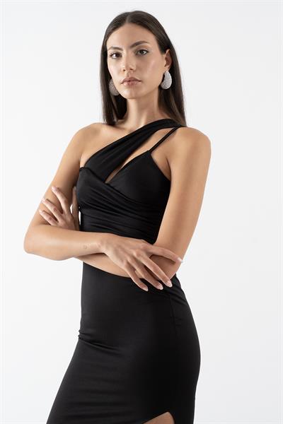 Naomi Tek Kol Yırtmaçlı Uzun Abiye Elbise SİYAH