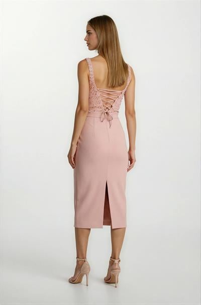 Ormilda Kare Yaka İnci İşlemeli Midi Abiye Elbise PUDRA