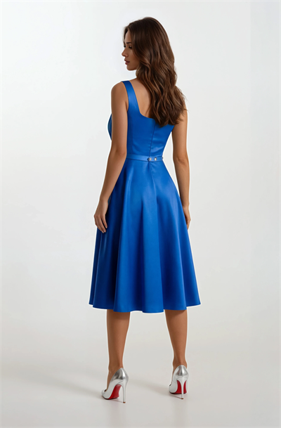 Orsetta Kare Yaka Askılı Kloş Fiyonk Kemerli Uzun Abiye Elbise SAKS