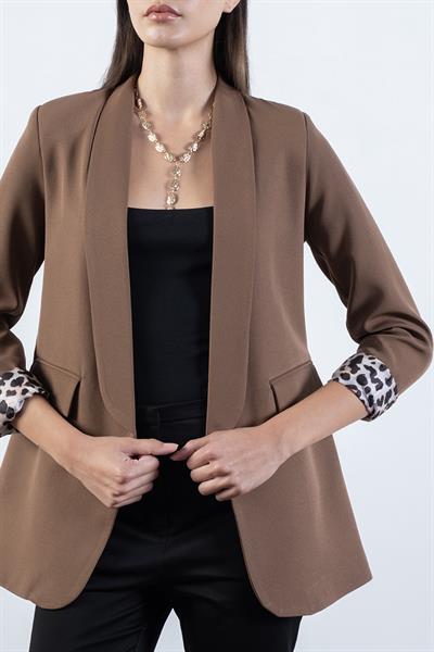 Orsilda Şal Yakada Gül Detaylı Ceket KAHVE