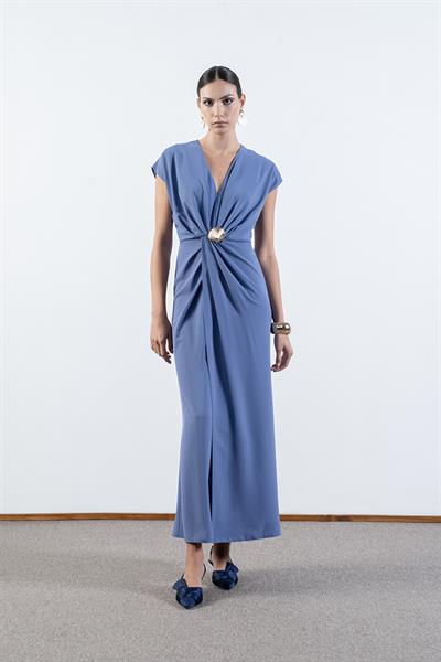 Ovaldes V Yaka Pileli Anvelop Belde Aksesuar Detaylı Elbise İNDİGO